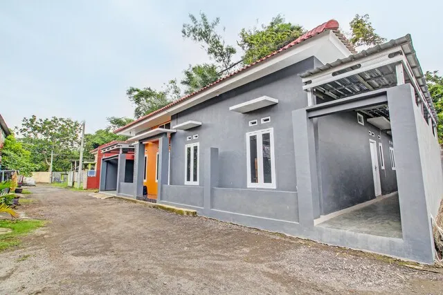 Super OYO 92118 Alif House Syariah 2