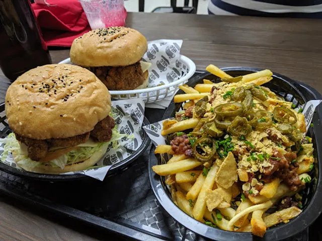 Natural Born Grillers