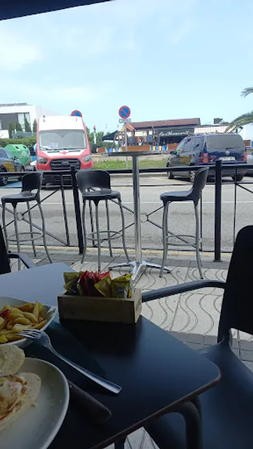 Hamburguesería Los Pinares