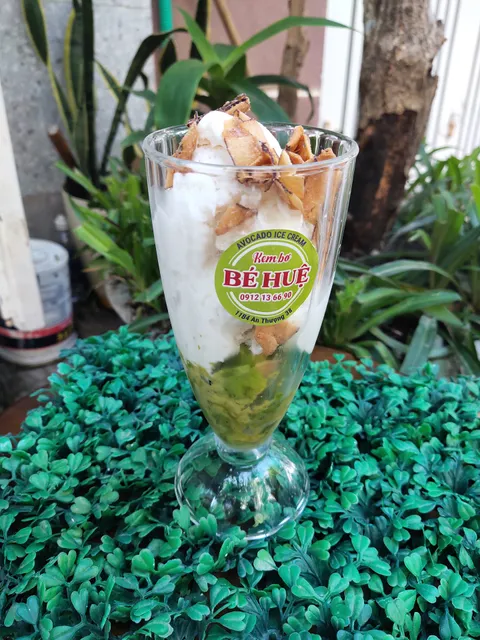 Kem bơ Bé Huệ ( Be Hue Galeto - avocado ice cream)