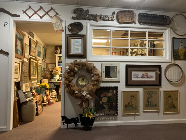 Stagecoach Antiques LLC