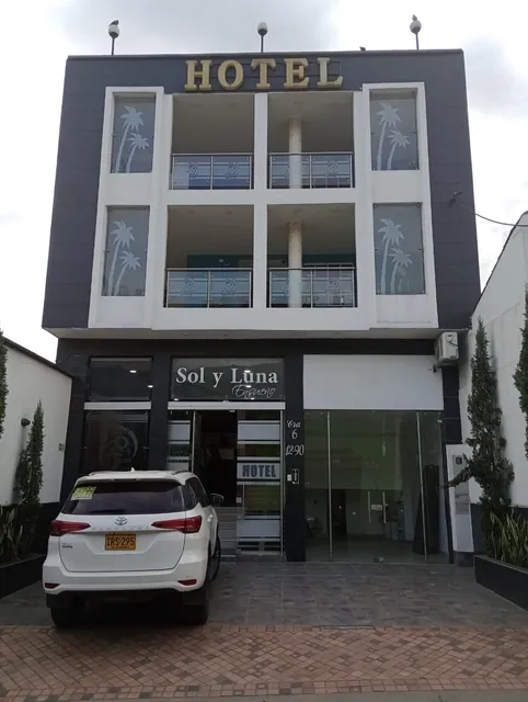 sol y luna hotel colonial Piedecuesta