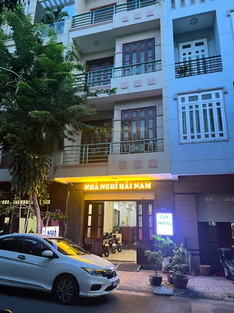 Nhà Nghỉ Hải Nam
