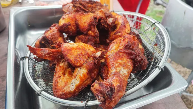 Nasi Kukus Warisan Ayam Goreng Berempah