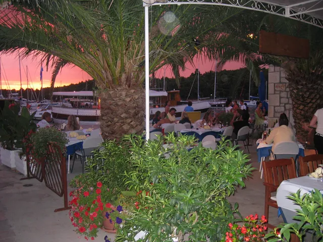 Restaurant “Kod Barba Luke”