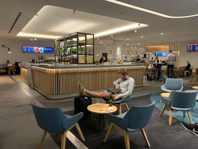 Qantas International Business Lounge Melbourne
