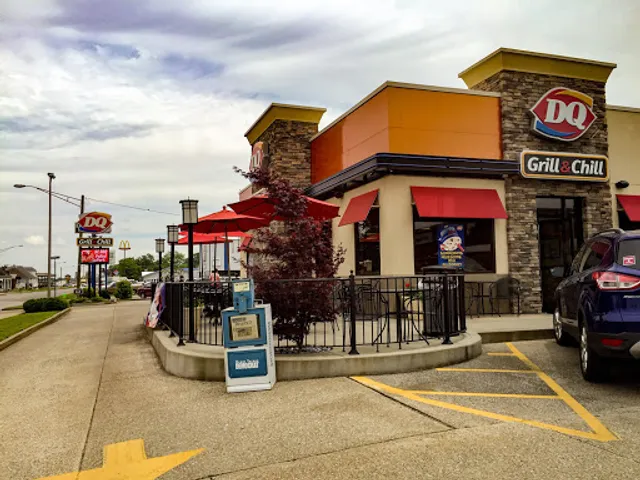 Dairy Queen Grill & Chill