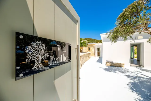 Villa Evrithea