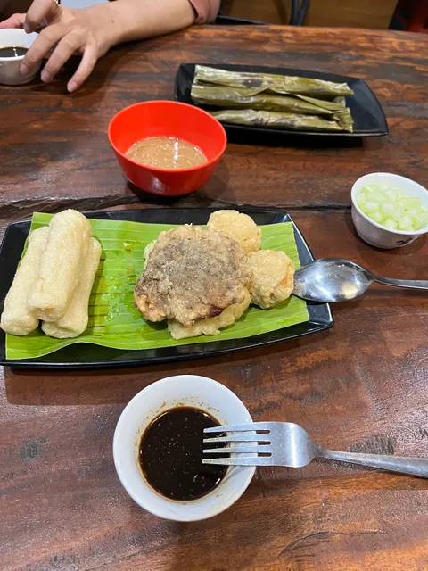Pempek Seberang Ilir