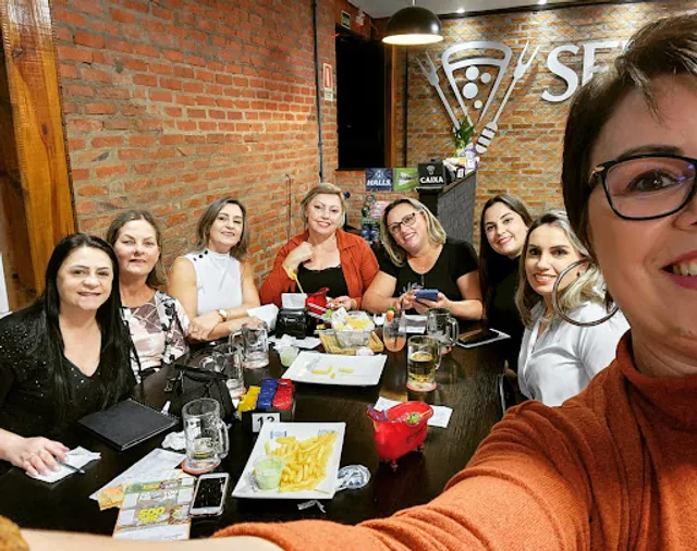 Serrano Pizzaria e Petiscaria