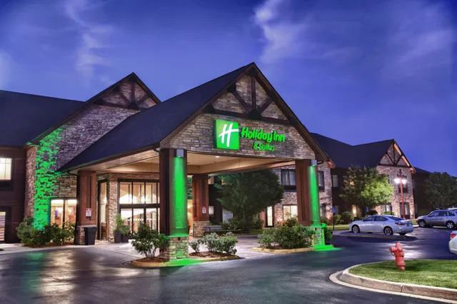 Holiday Inn & Suites St. Paul - Lake Elmo, an IHG Hotel