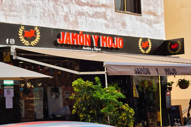 Jamón y Mojo