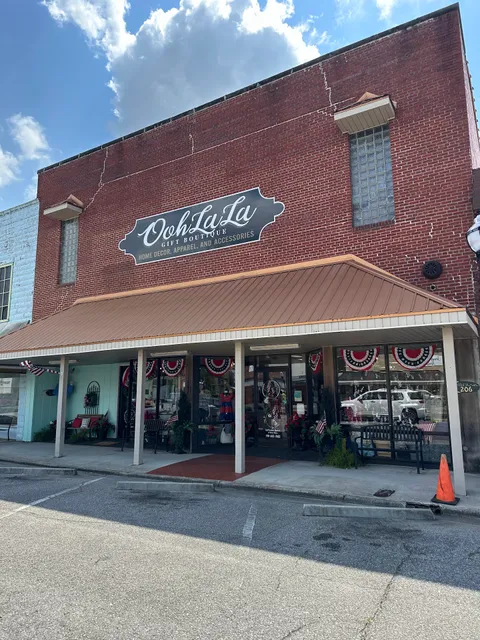 Ooh La La Gift Boutique, Home Decor, Apparel, & Accessories