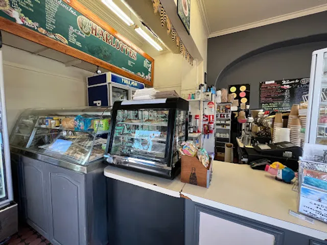 Charlotte's at the Grand