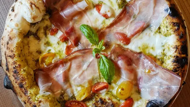 Beverly Hillls Pizzeria