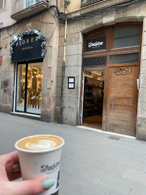 Dalston Coffee Barcelona - Cafè d'especialitat - Coffee Roasters