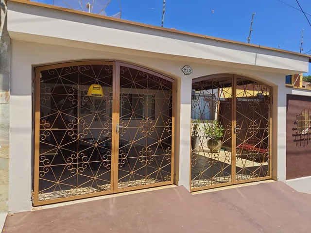 Casa 230 - Pousada & Hostel