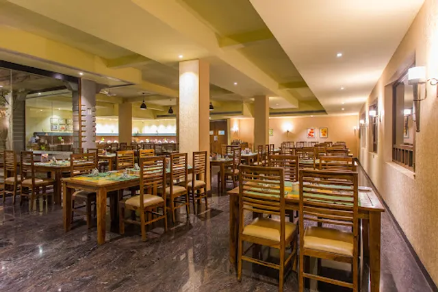 Kishkinda Multi Cuisine Restaurant || Hampi