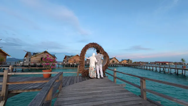 Jelly Sea Resort(果冻海水屋)