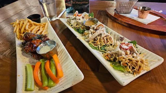 House of Mules Cocktails & Kitchen