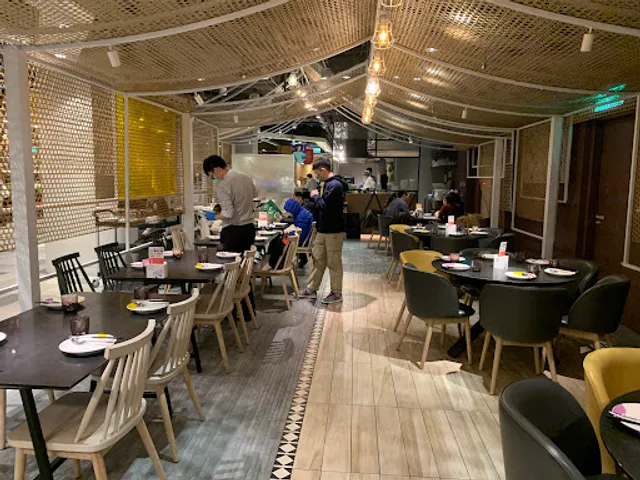 Siam More Breeze Songgao Branch