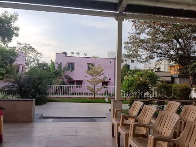 FOUR SEASONS FAMILY RESTAURANT