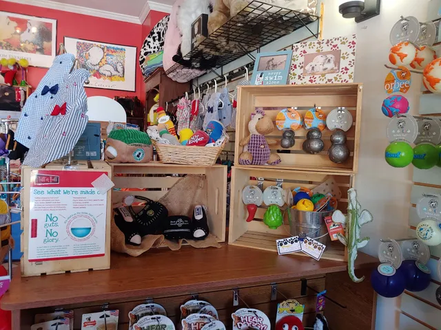 Nauti Paws Pet Boutique & Bakery