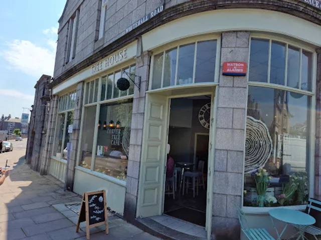 Corner Tree Cafe