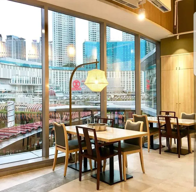 Liuyishou Chongqing Hotpot PIK 2 & BBQAH 刘一手重庆火锅 & 烤肉啊烧烤 (ex Mall Neo Soho)