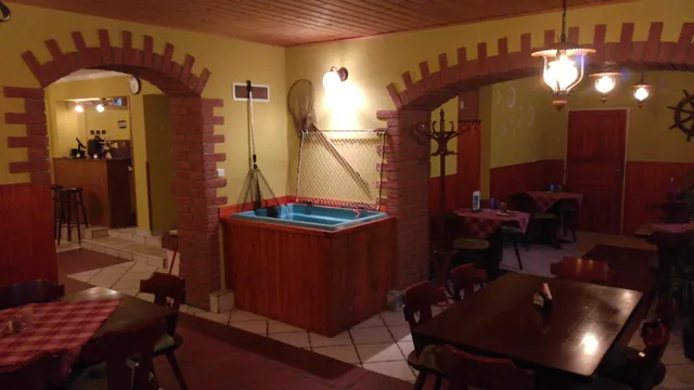 Rybí restaurace U Kapličky