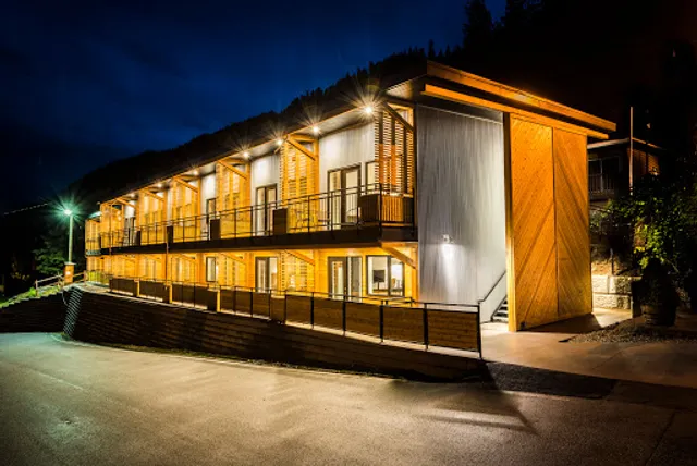 Ainsworth Hot Springs Resort