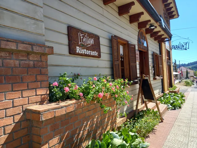 L'Emiliano Cabañas-Ristorante