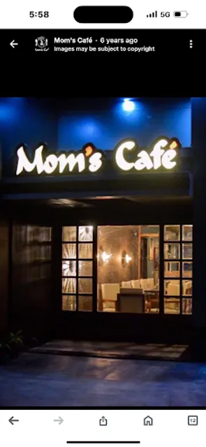Mom’s cafe