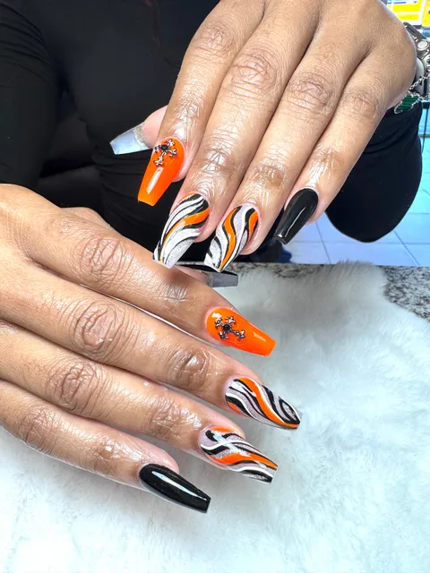 T&T Nails