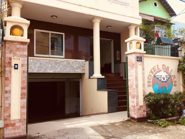 Hotel Dạ Lan 1