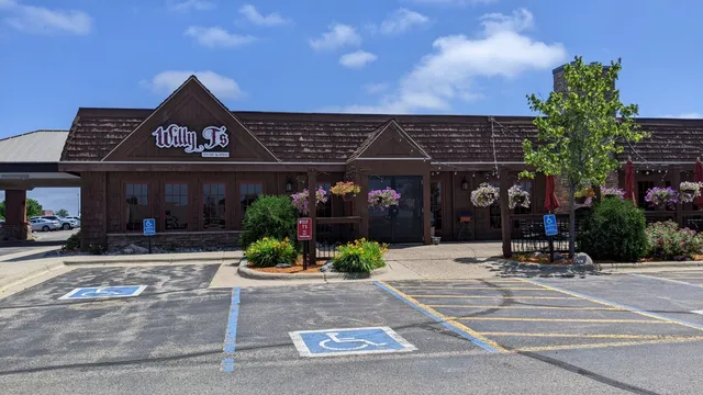 Willy T's Tavern & Grill
