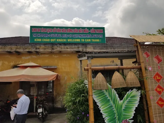 Vườn dừa bảy mẫu