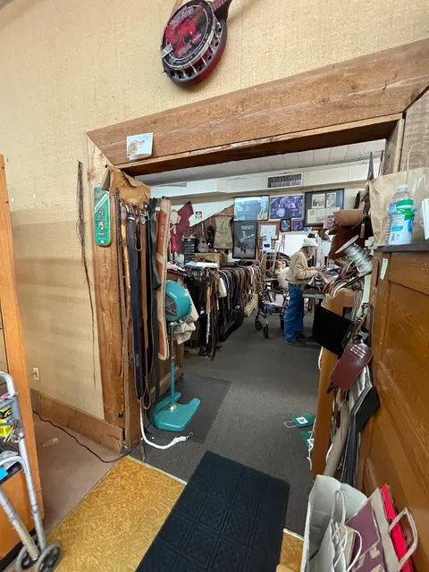 Leatherhead Shop Inc