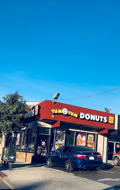 Yum Yum Donuts