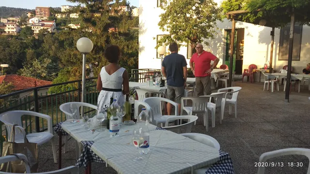 Eccolo - Osmiza in città