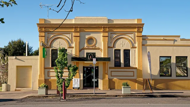 Adelong Services & Citizens Club Ltd