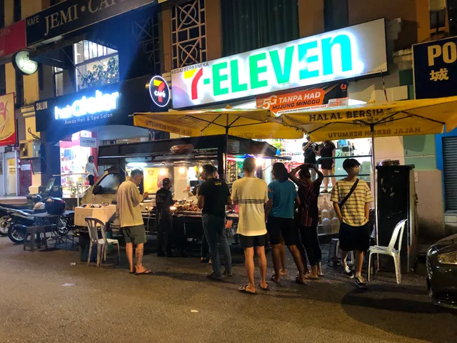 Burger Bard Kitchen • Taman Desa KL