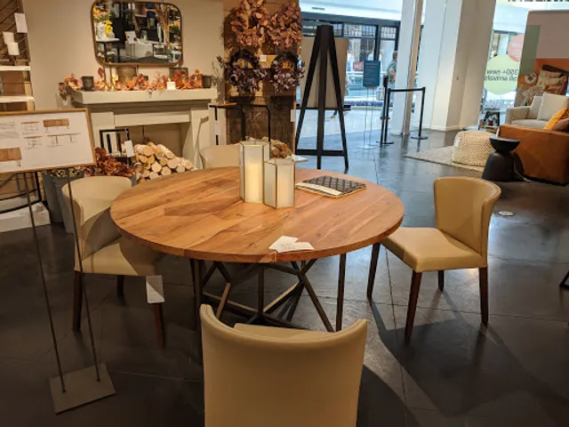 Crate & Barrel
