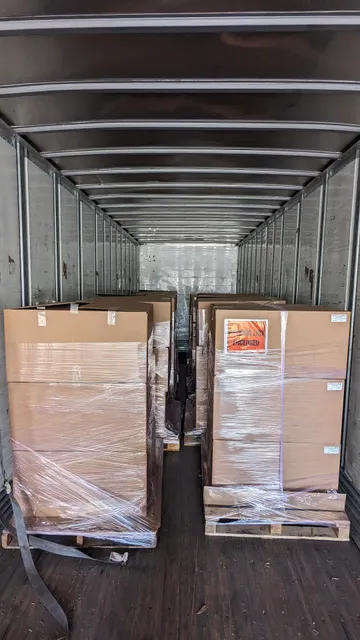 Seymour Plaza Shopping Center