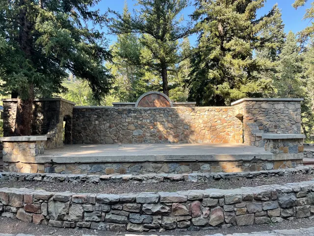 Theater-in-the-Pines