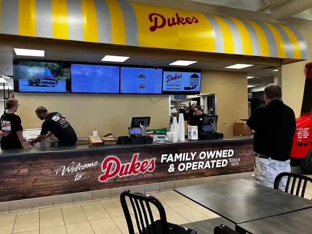 Duke’s Drive In Sauk Village