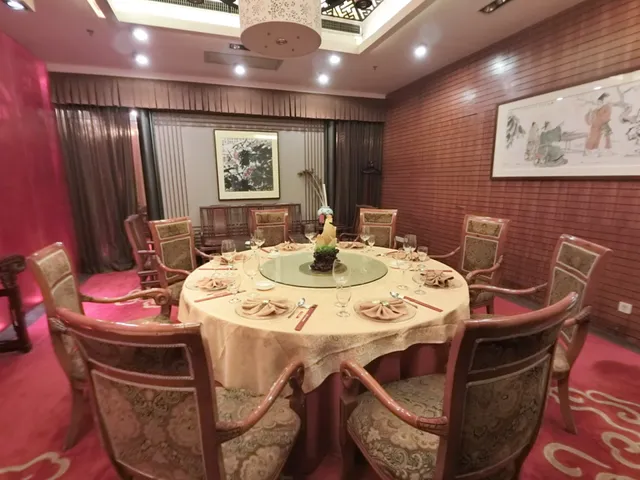 Luhe Dinner Restaurant