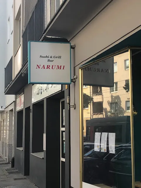 Narumi Sushi & Ramen