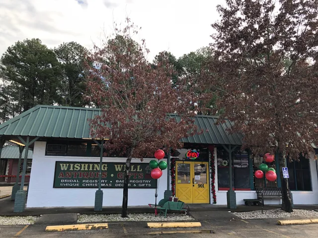 Wishing Well Antiques & Gifts