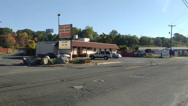 White Eagle Wines & Liquors